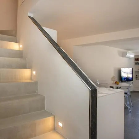 Mara Apartment
